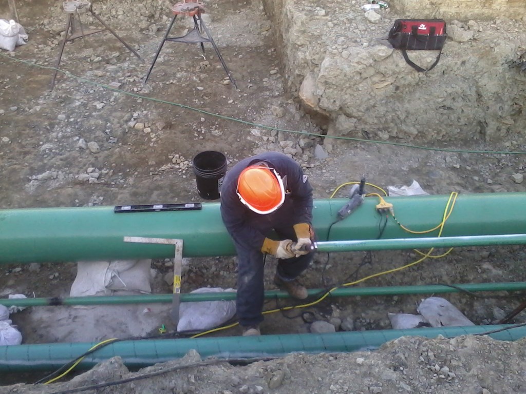 Construction Worker on Jobsite Petrochemical Construction Worker on Jobsite