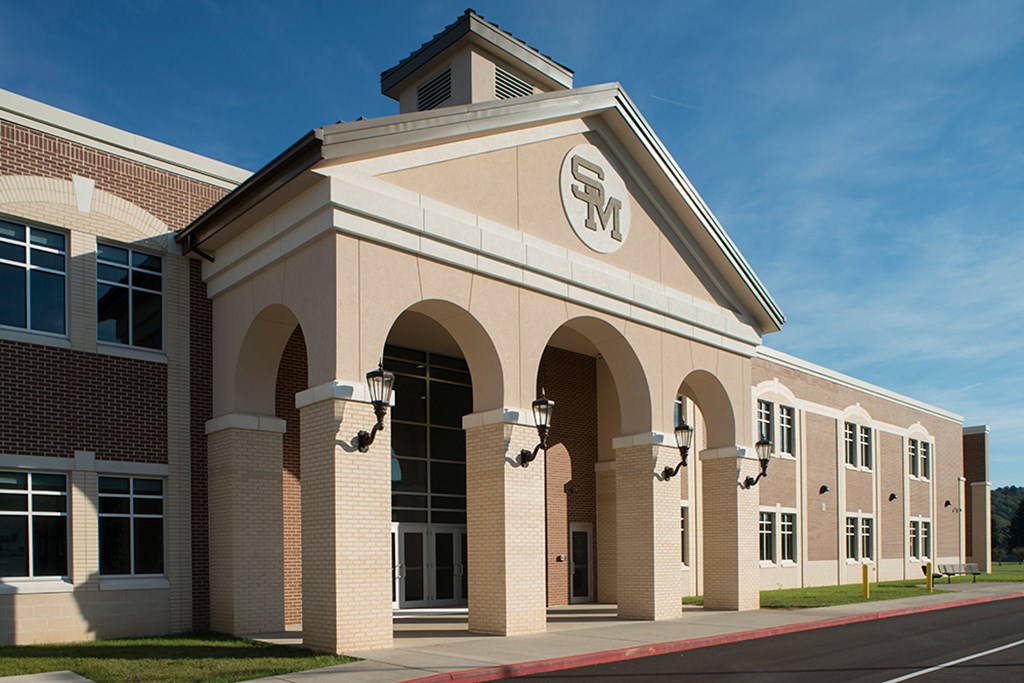 Institutional Construction - Jobsite Image 1